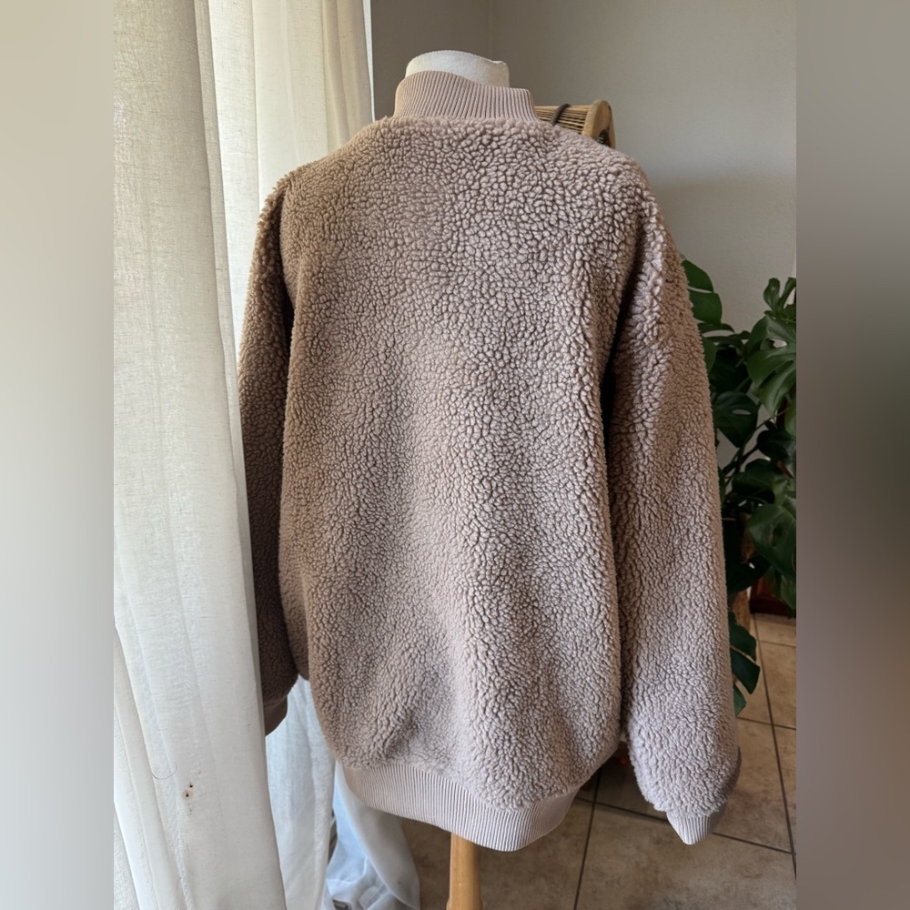 Cozy Tan Sherpa Jacket Teddy oversized bomber jacket - Picture 6 of 7